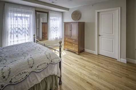 21 Artisan Way Dover NH 03820