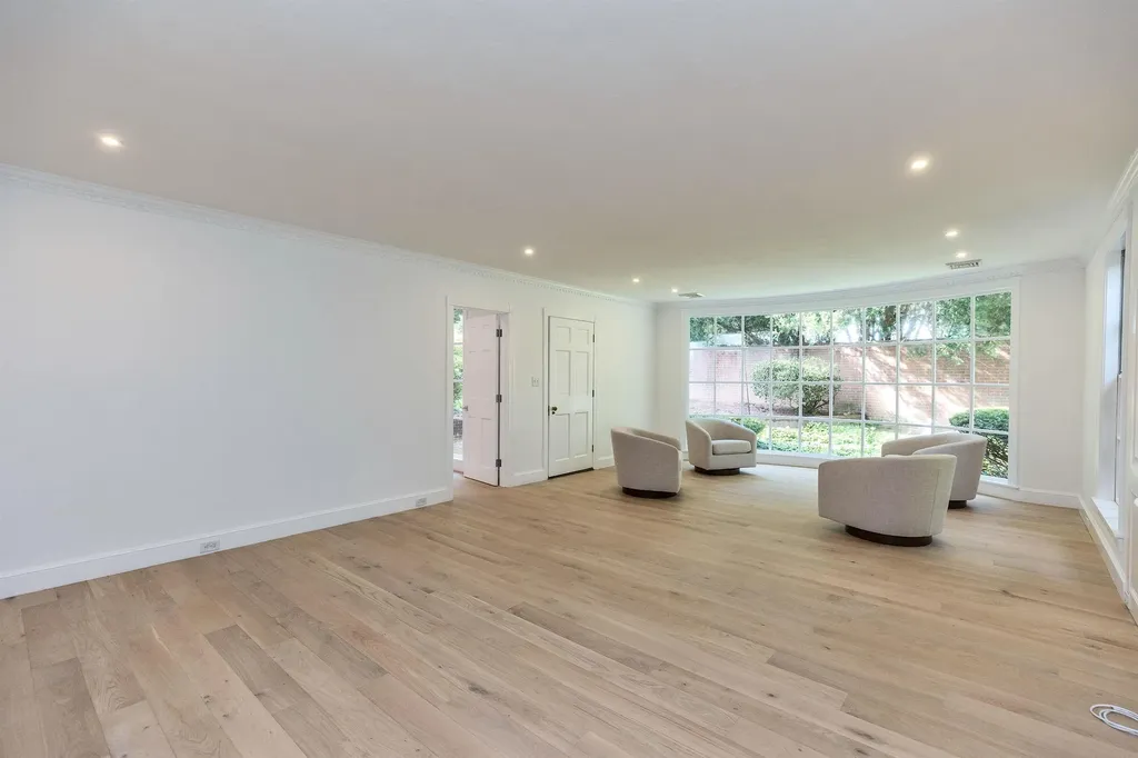 120 Ledgewood Road Manchester NH 03104