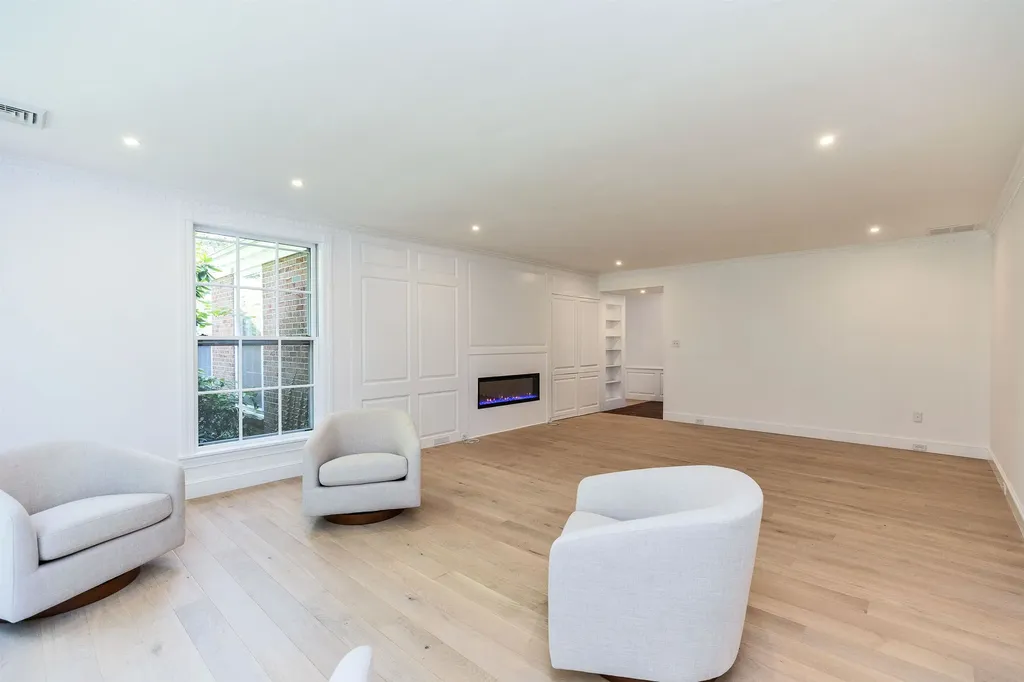 120 Ledgewood Road Manchester NH 03104