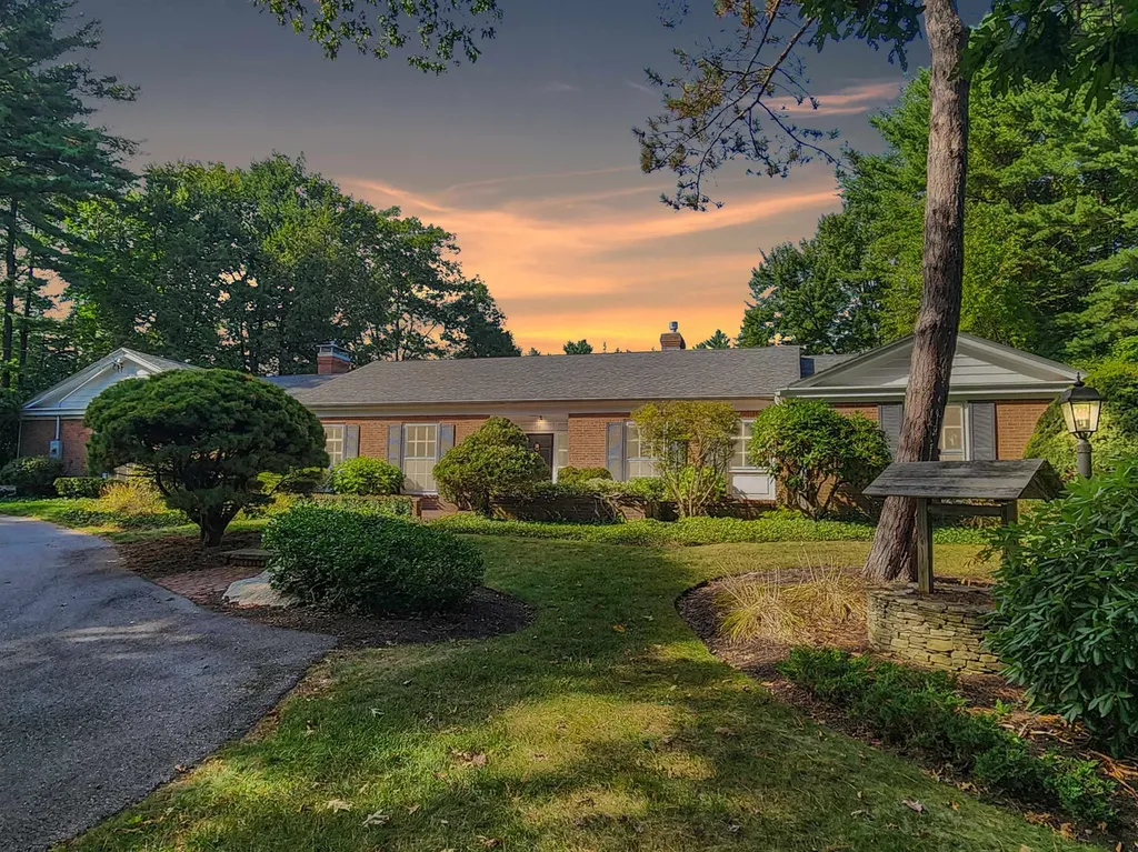 120 Ledgewood Road Manchester NH 03104