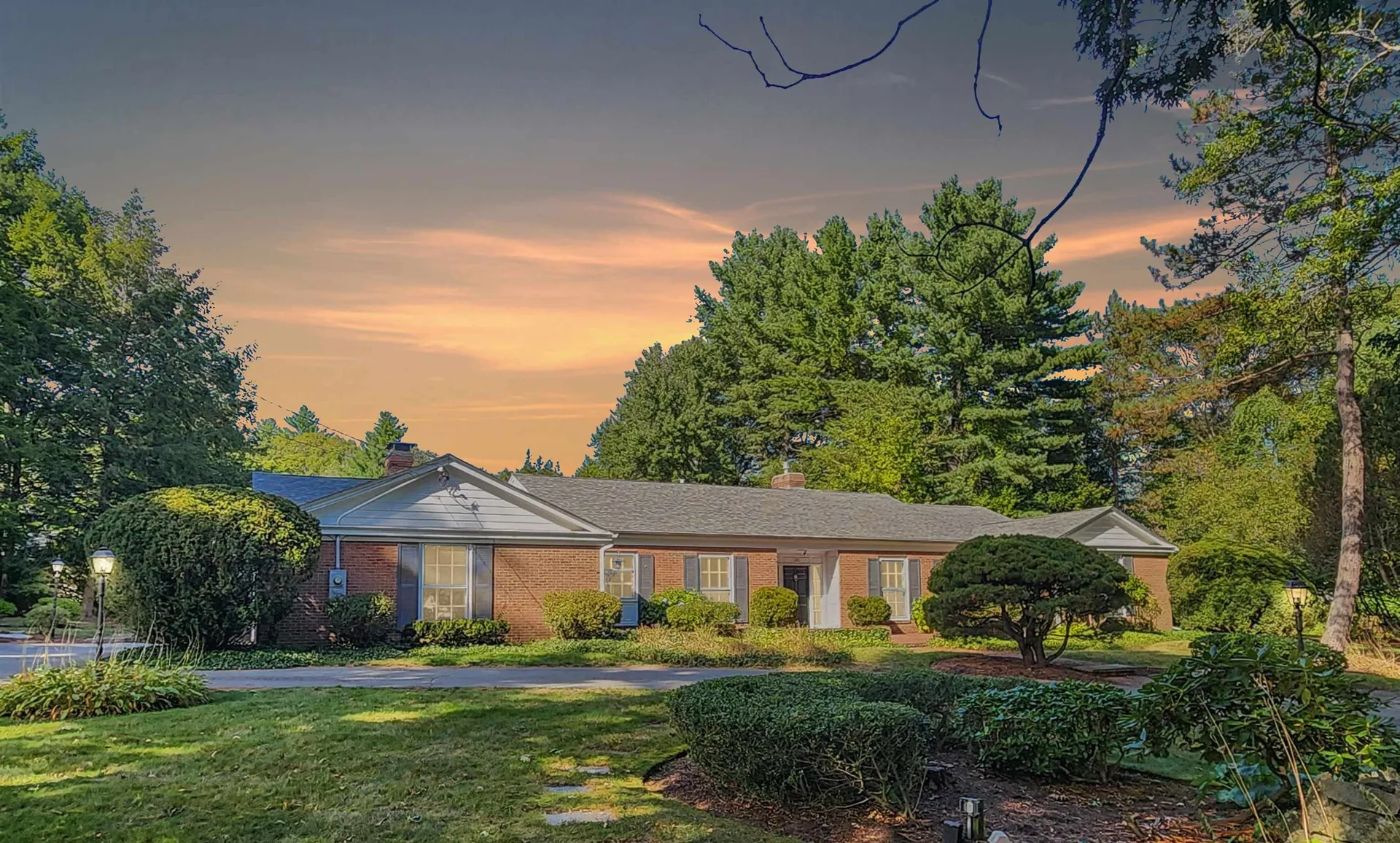 120 Ledgewood Road Manchester NH 03104