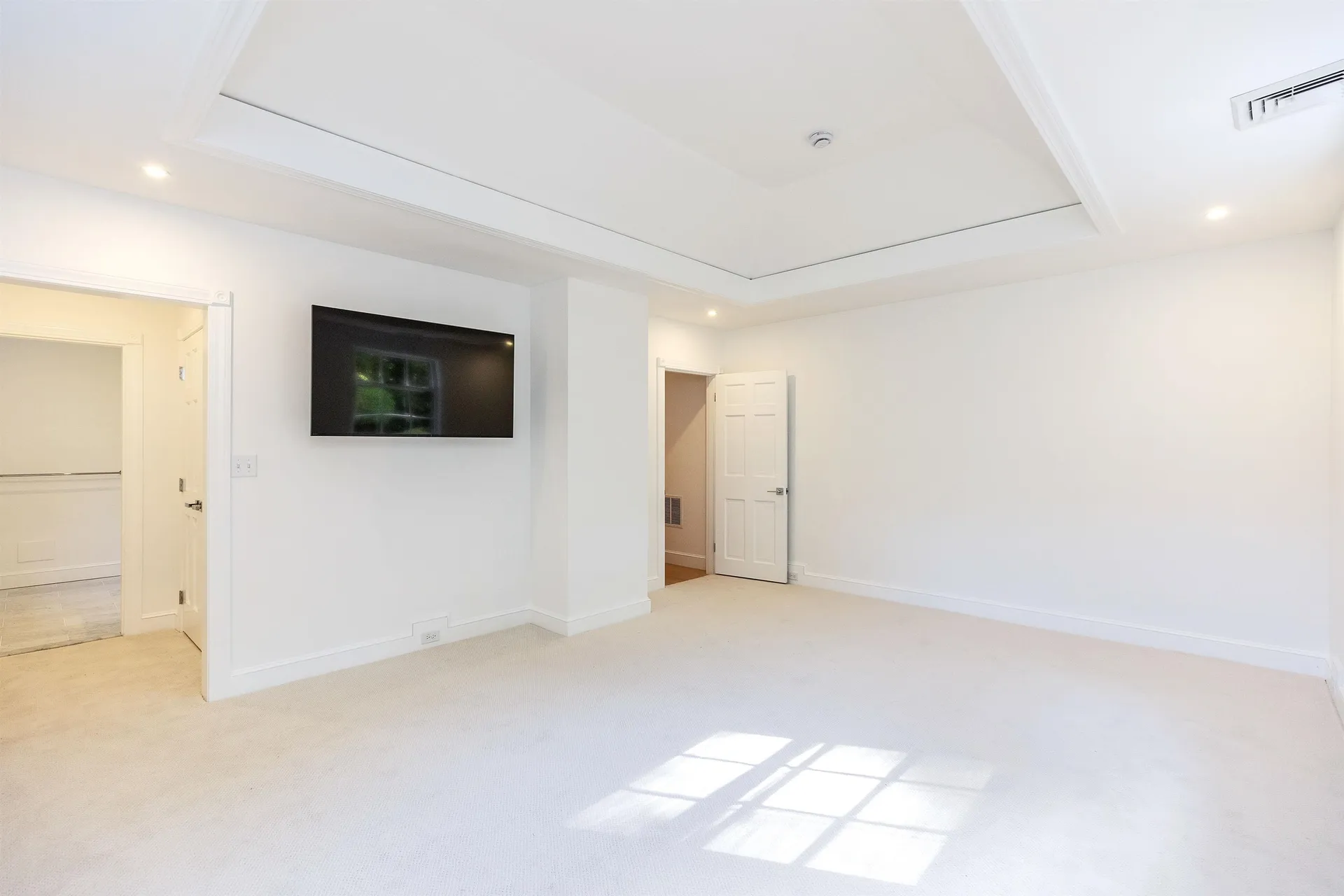 120 Ledgewood Road Manchester NH 03104