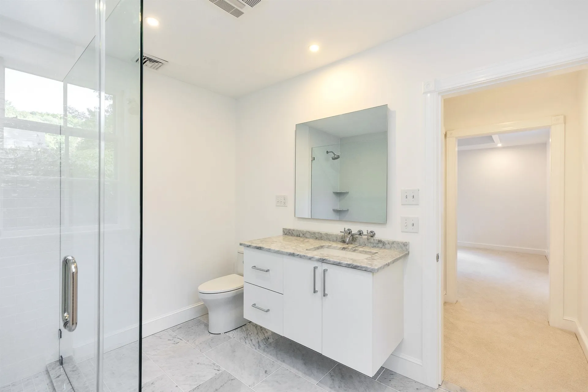 120 Ledgewood Road Manchester NH 03104