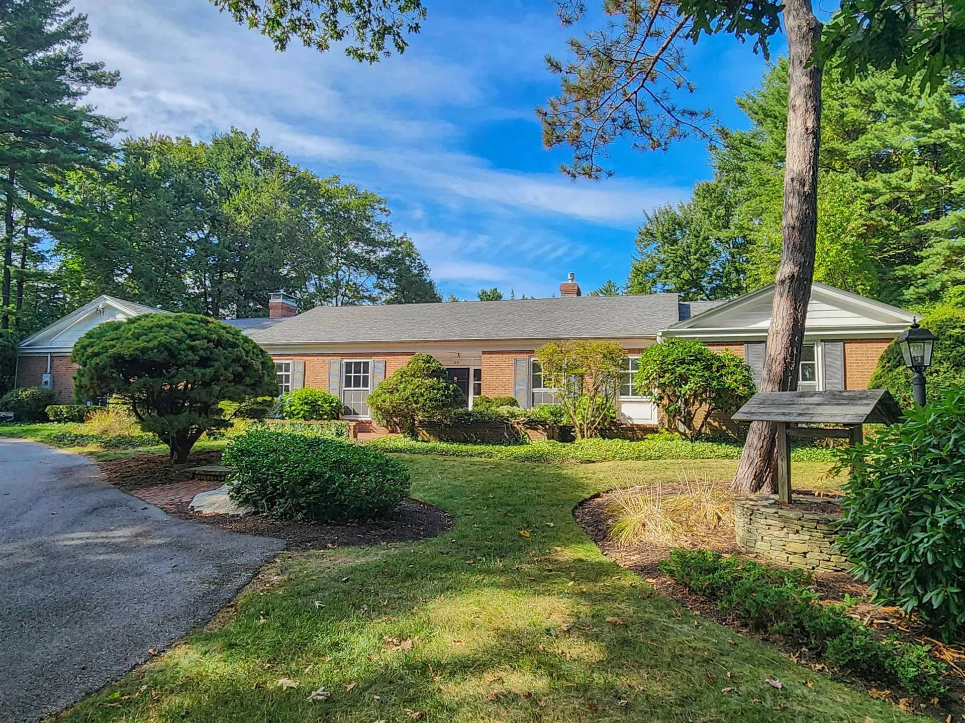 120 Ledgewood Road Manchester NH 03104