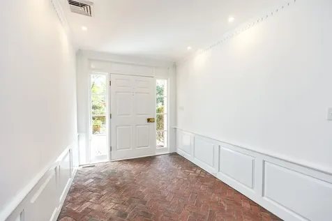 120 Ledgewood Road Manchester NH 03104