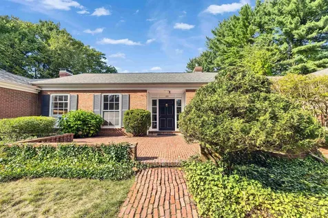 120 Ledgewood Road Manchester NH 03104