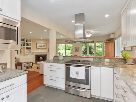 133 Covington Lane Shelburne VT 05482