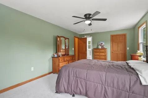 38 Holly View Drive New Ipswich NH 03071