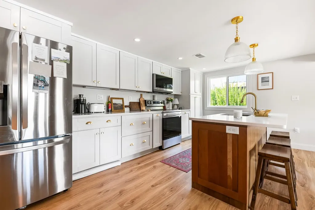 95 Lake Shore Road Salem NH 03079