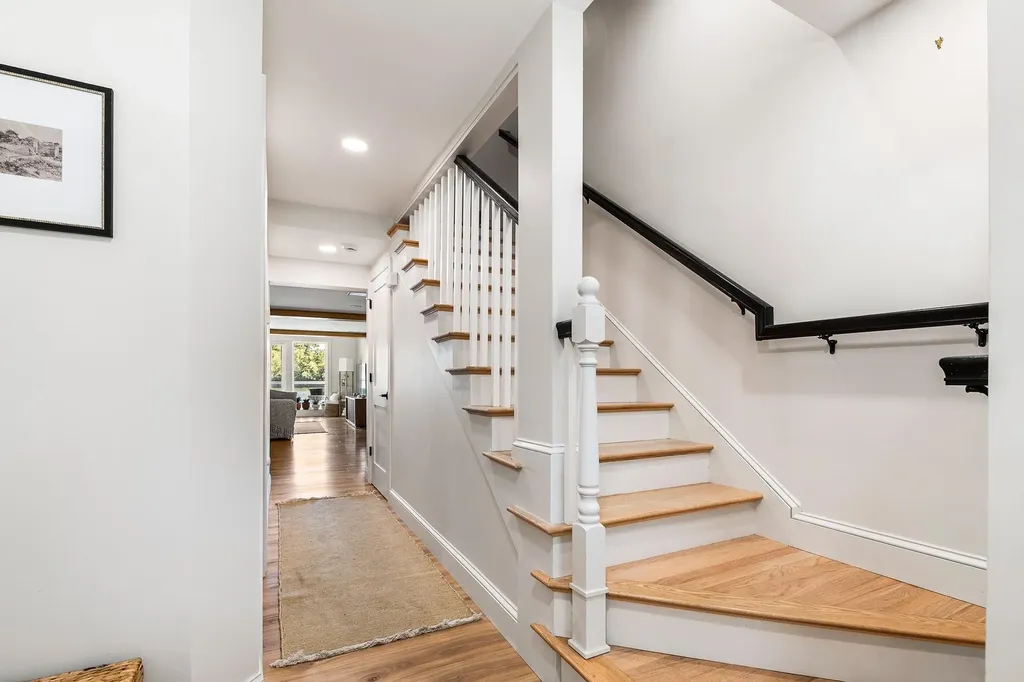 95 Lake Shore Road Salem NH 03079