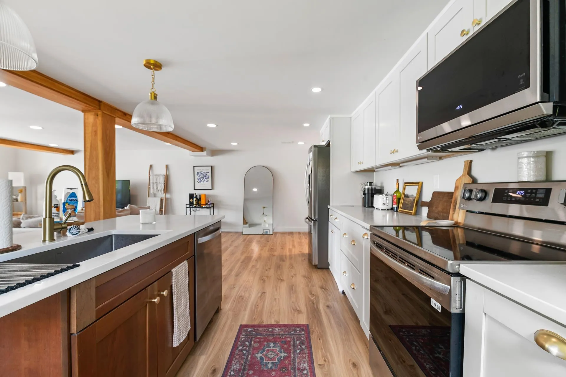 95 Lake Shore Road Salem NH 03079