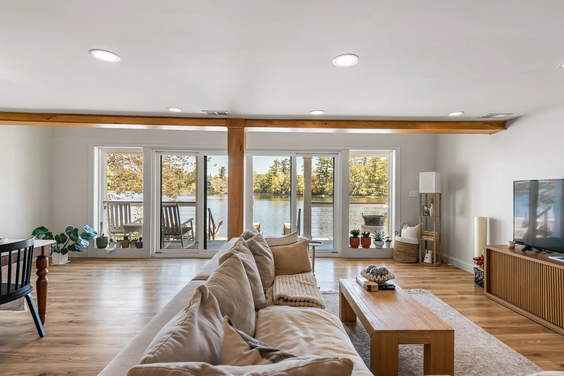 95 Lake Shore Road Salem NH 03079