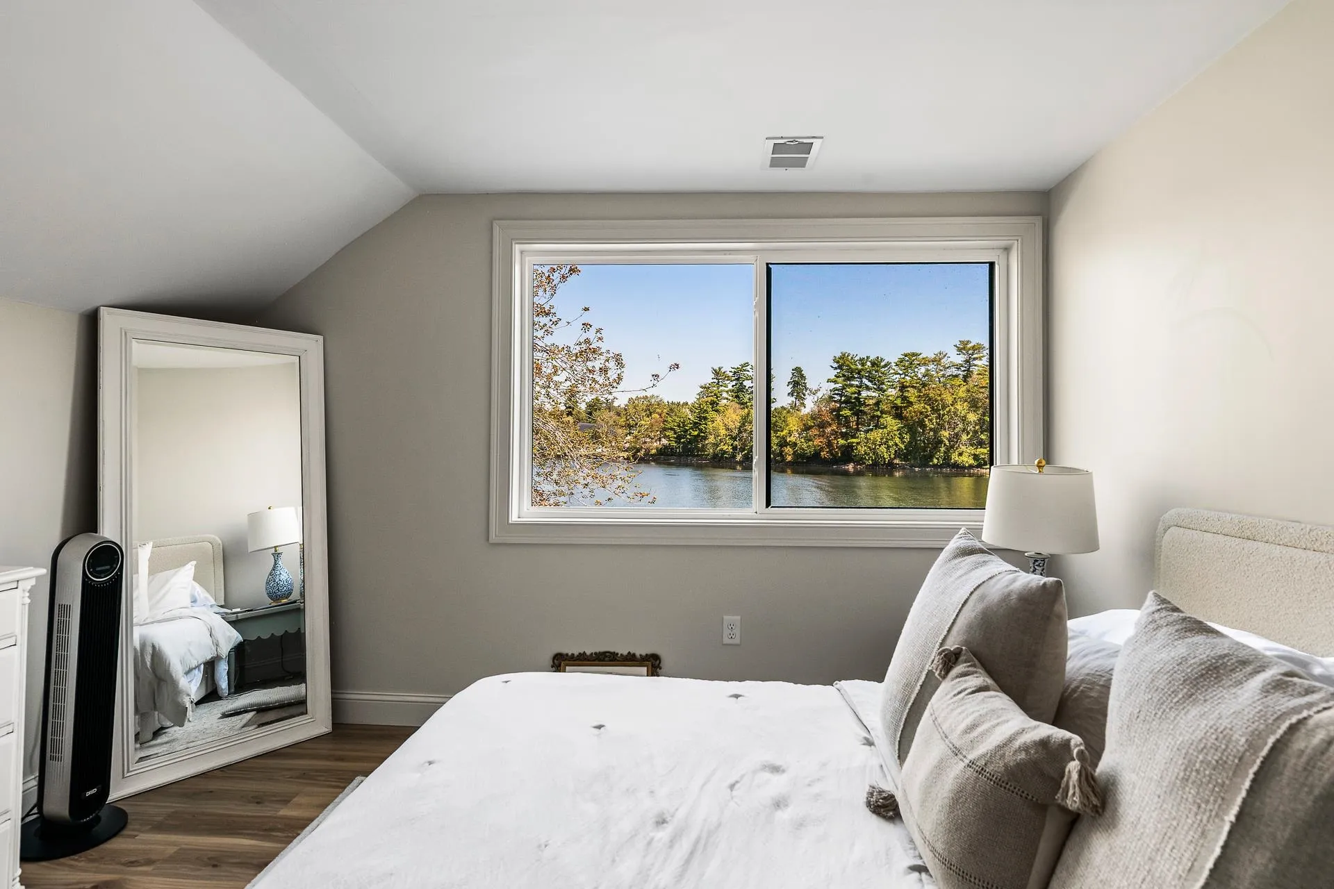 95 Lake Shore Road Salem NH 03079