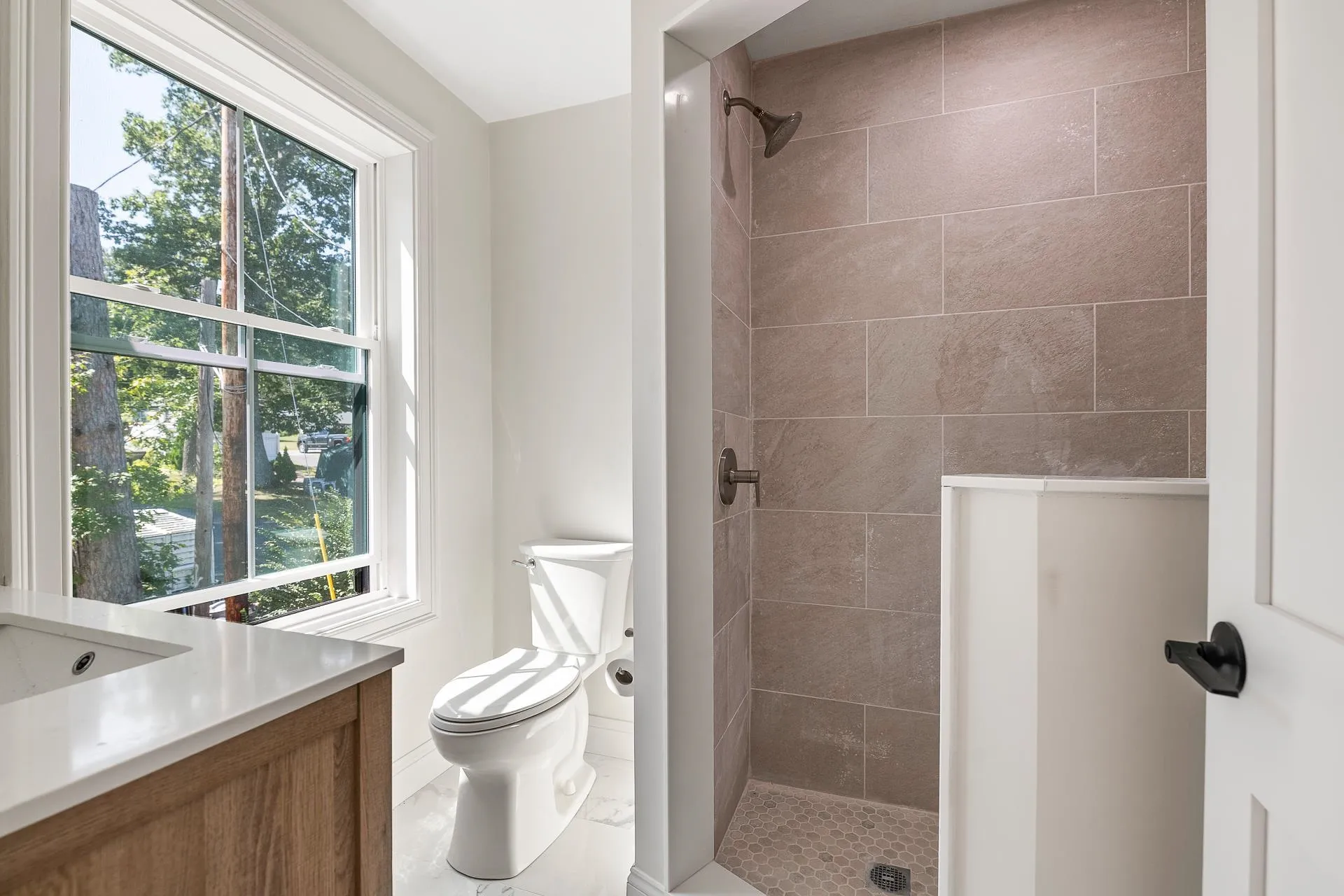 95 Lake Shore Road Salem NH 03079