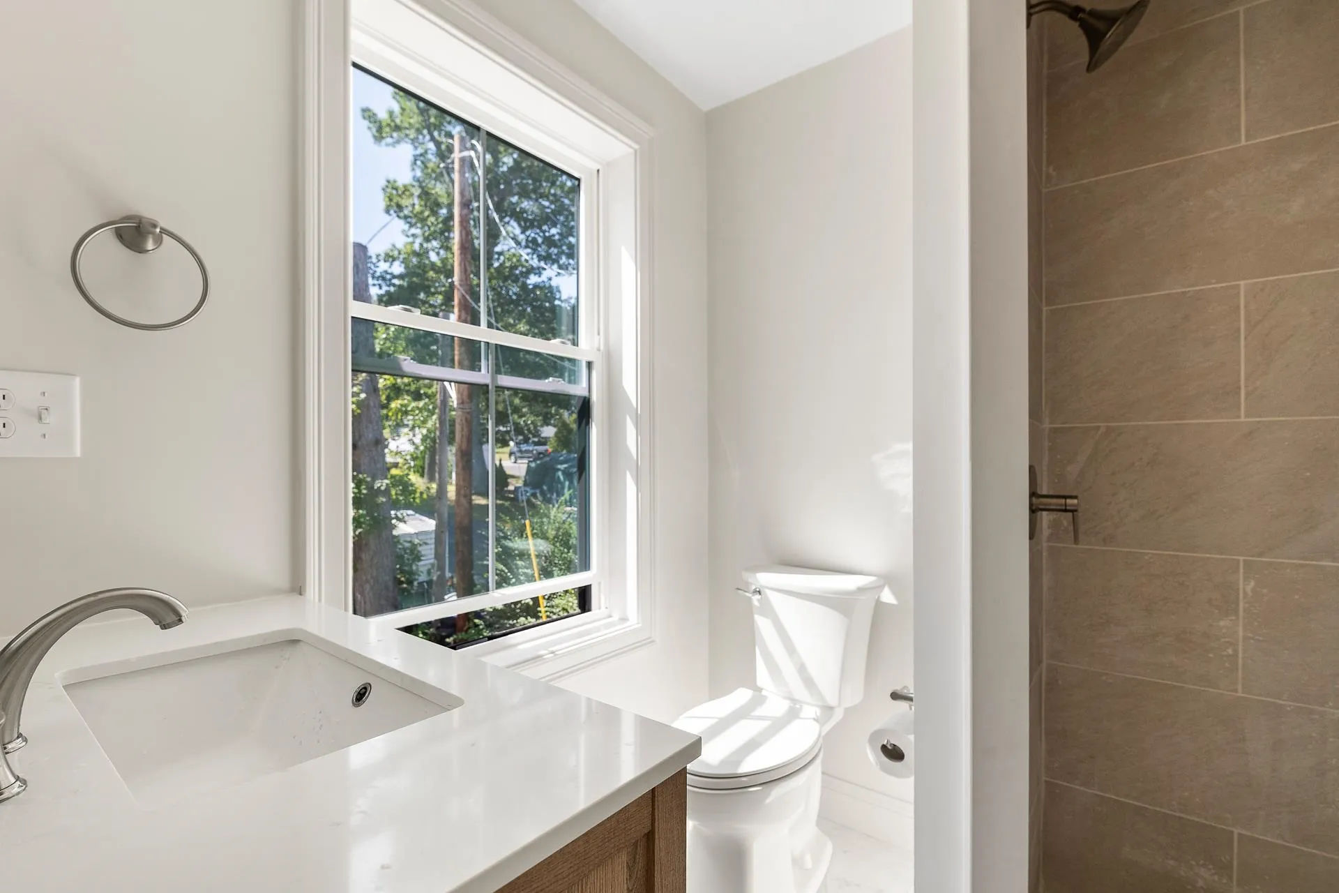 95 Lake Shore Road Salem NH 03079