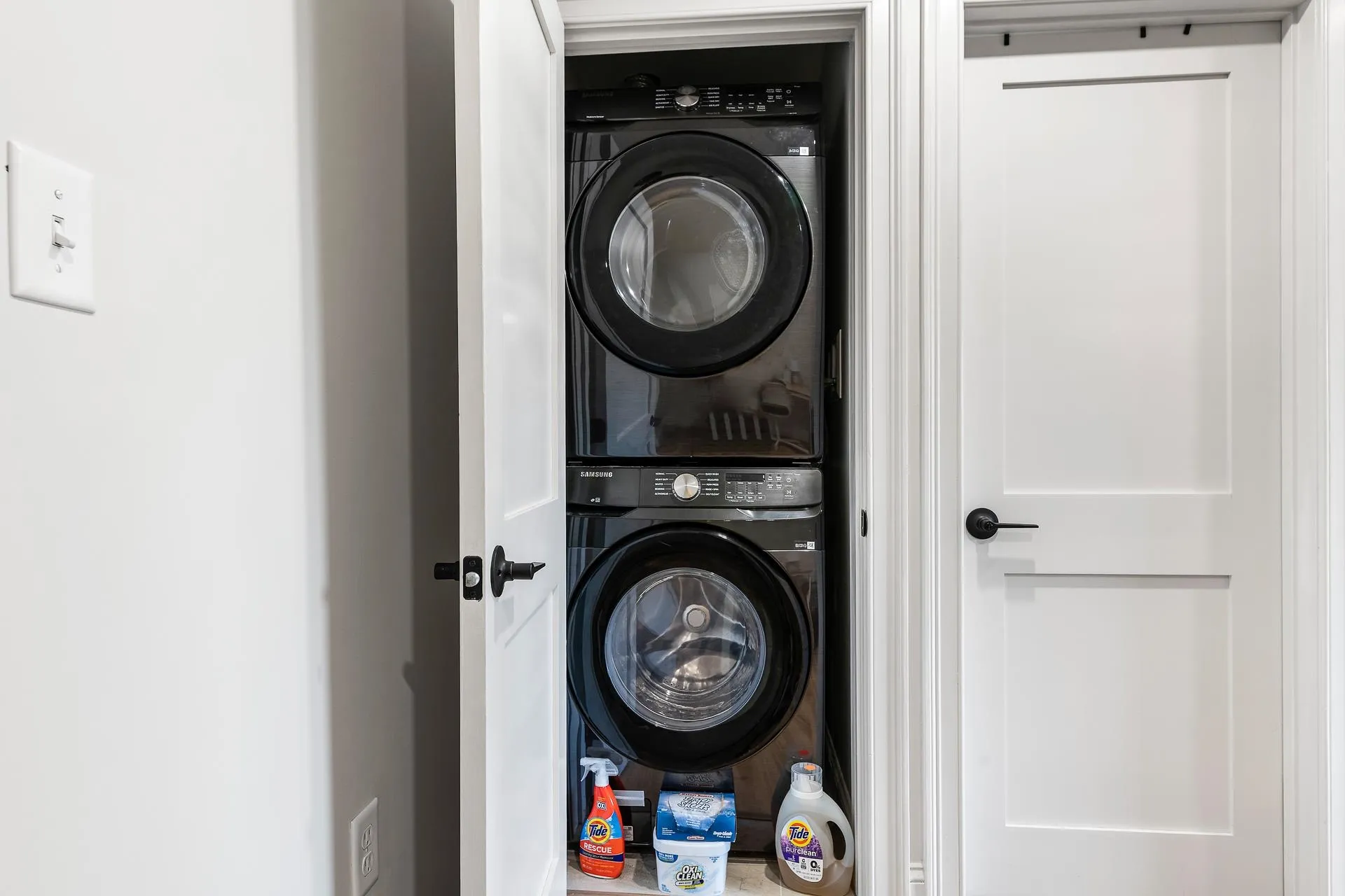 95 Lake Shore Road Salem NH 03079