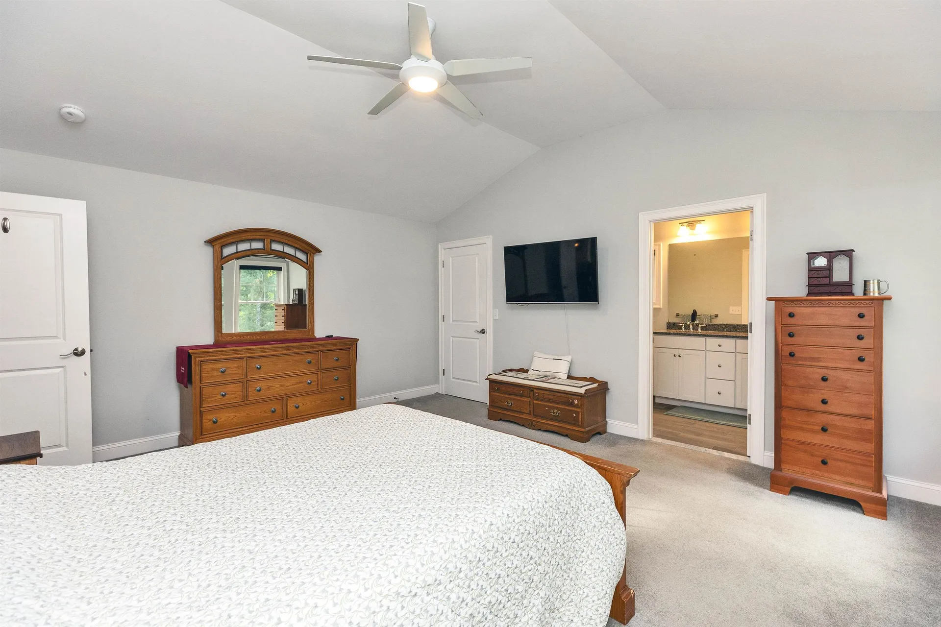 5 Horizon Drive Litchfield NH 03052