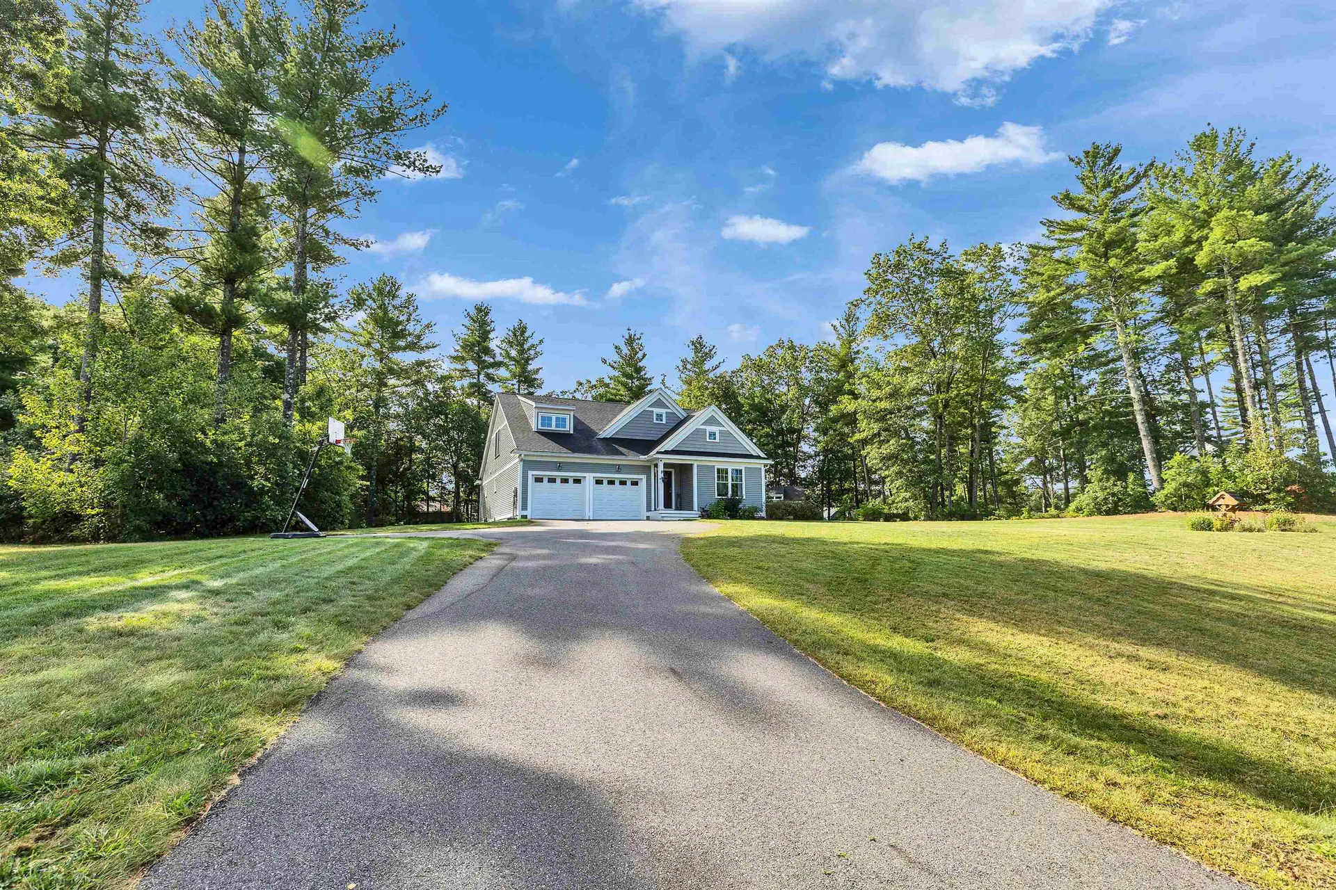 5 Horizon Drive Litchfield NH 03052