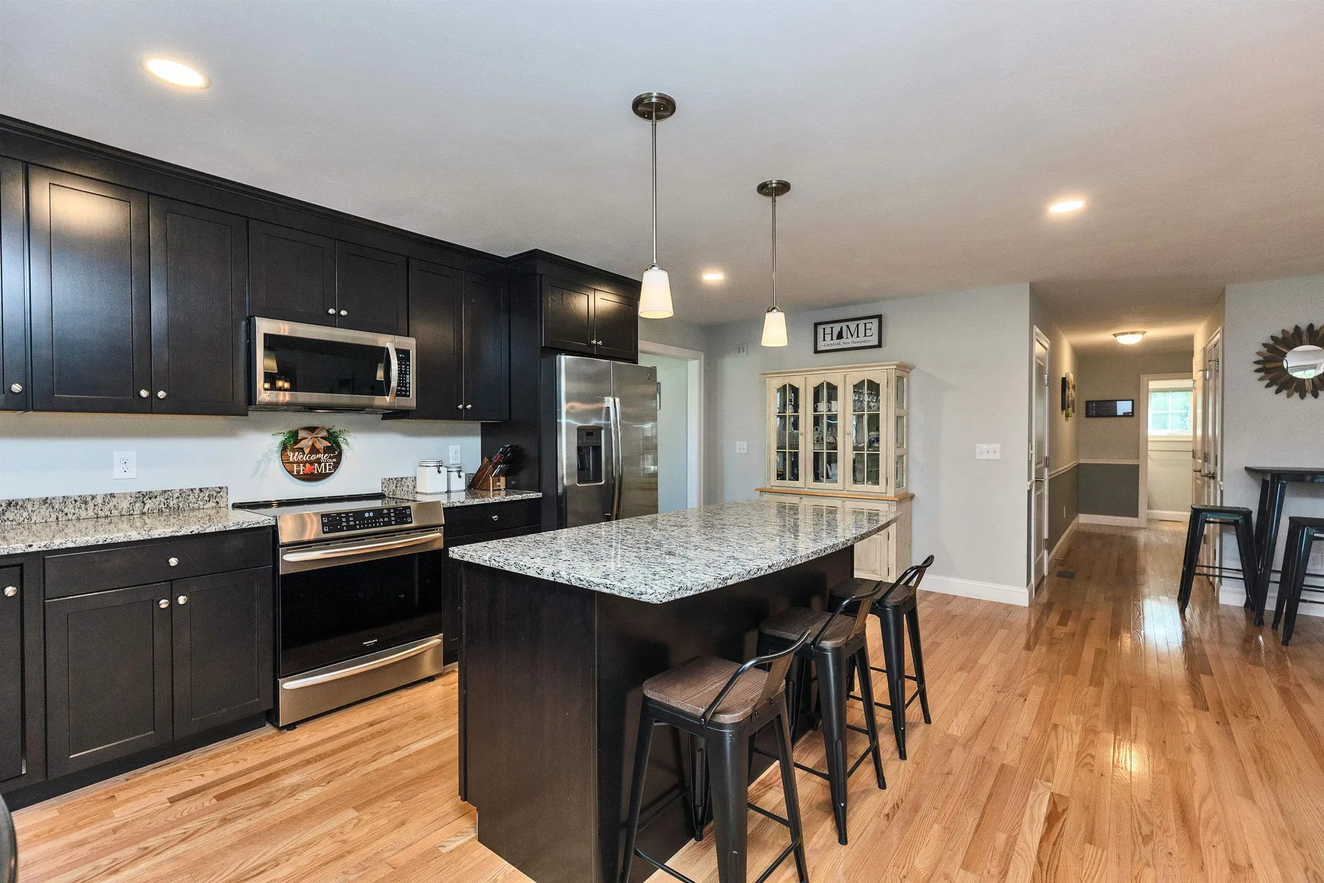 5 Horizon Drive Litchfield NH 03052