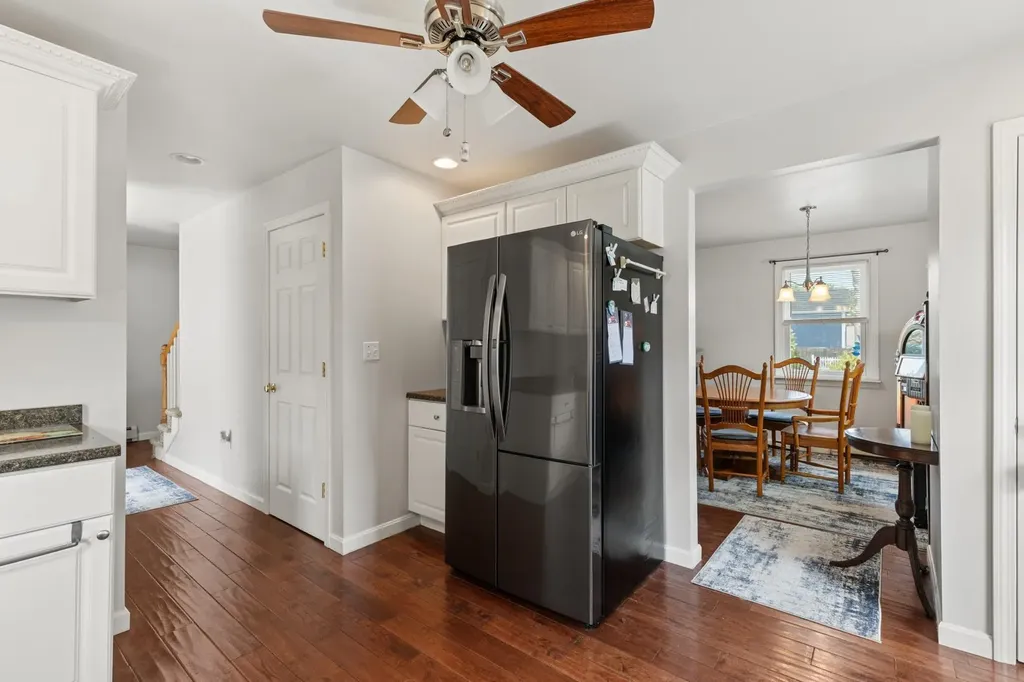 4 Dismukes Street Kittery ME 03904