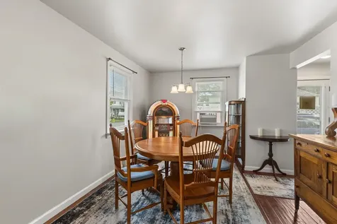 4 Dismukes Street Kittery ME 03904