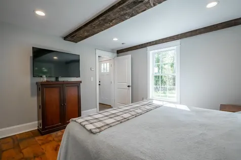 138 Tibbetts Hill Road Goffstown NH 03045