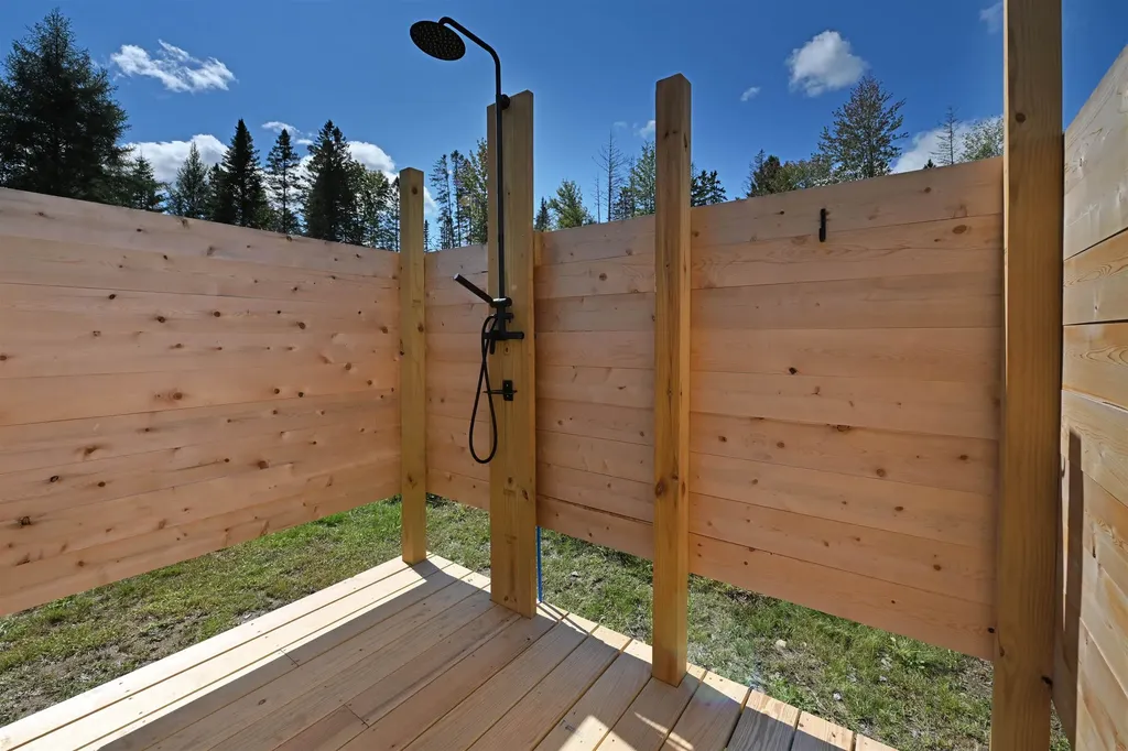 420 Steendom Lane Lyndon VT 05852