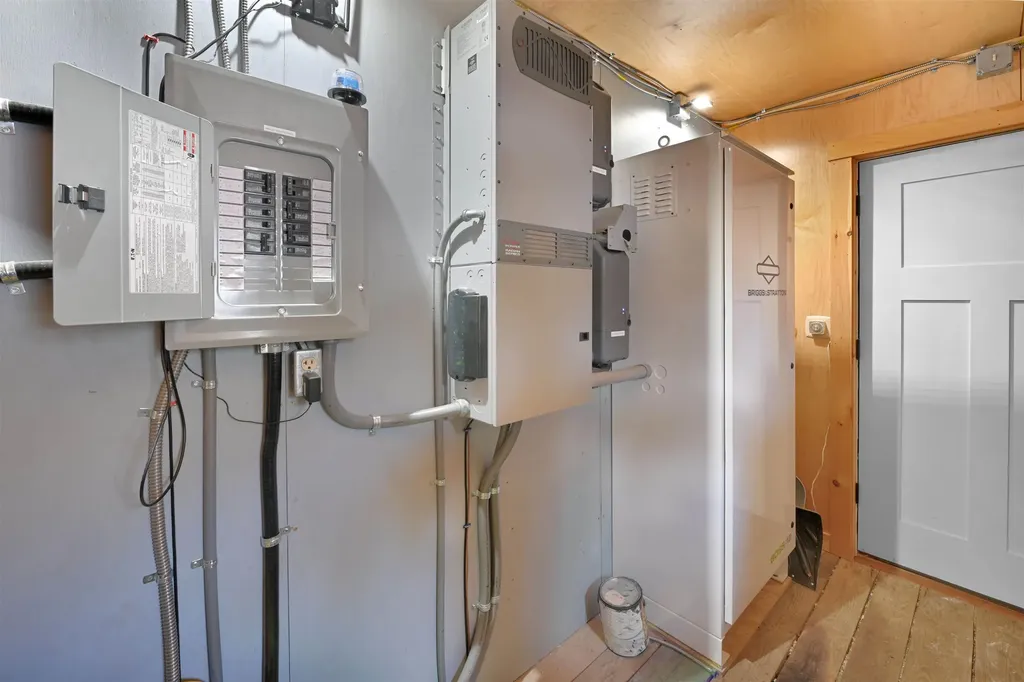 420 Steendom Lane Lyndon VT 05852