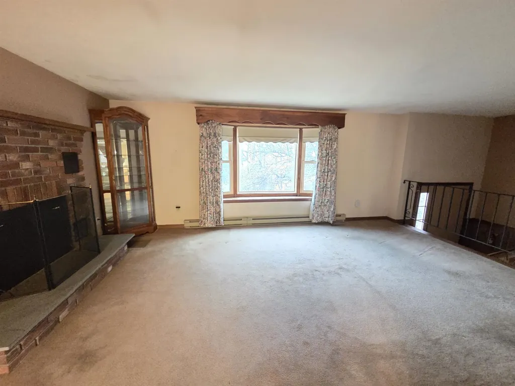 21 Evenchance Road Enfield NH 03748