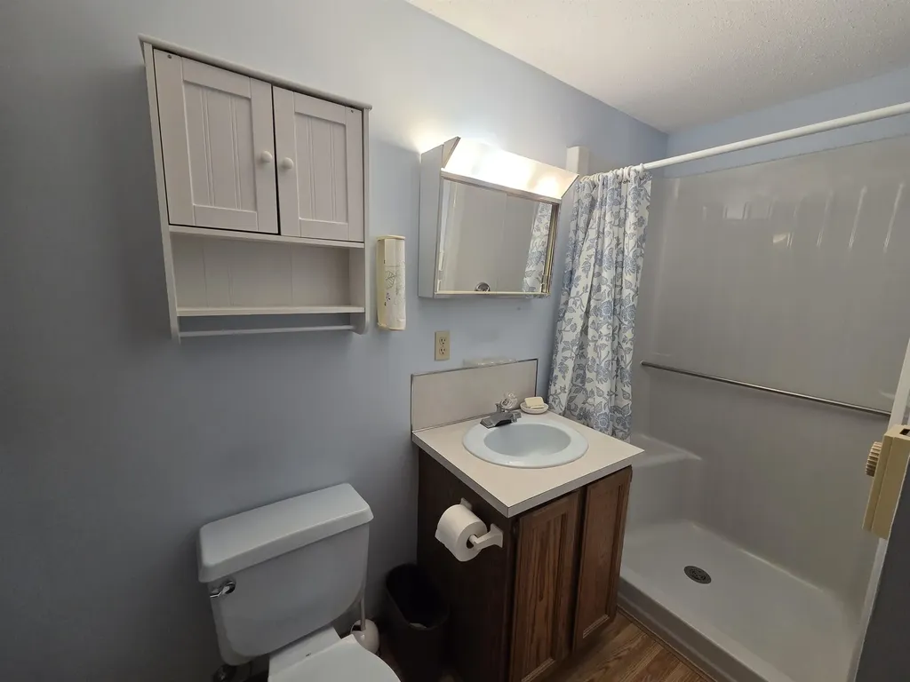 21 Evenchance Road Enfield NH 03748