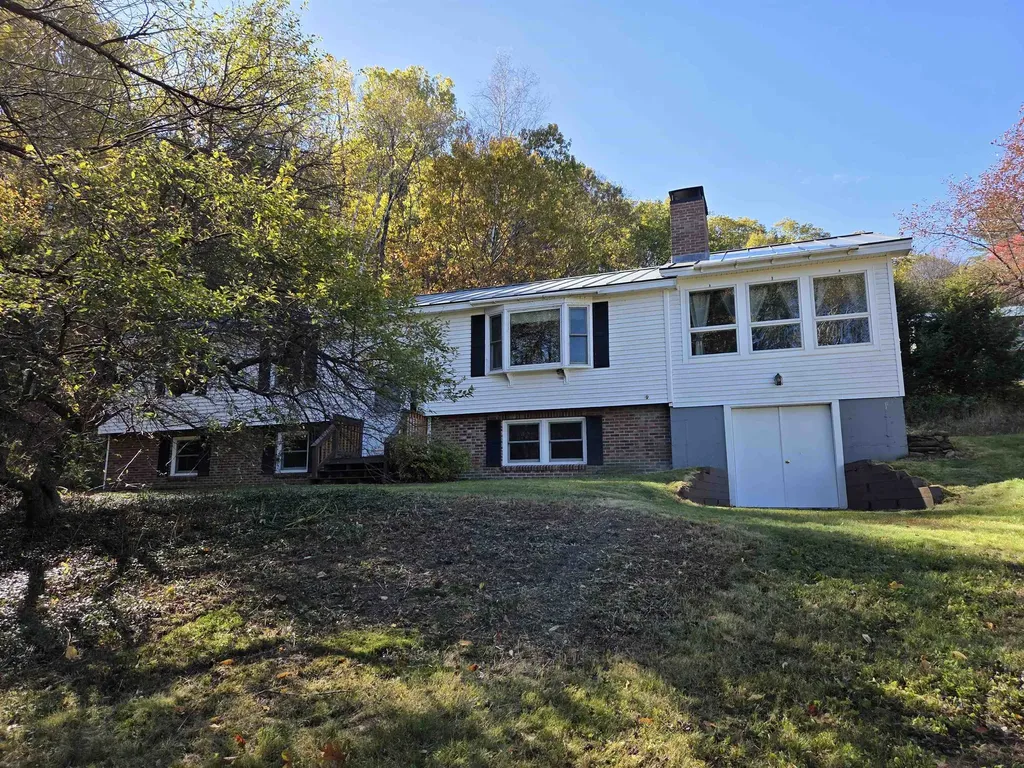 21 Evenchance Road Enfield NH 03748