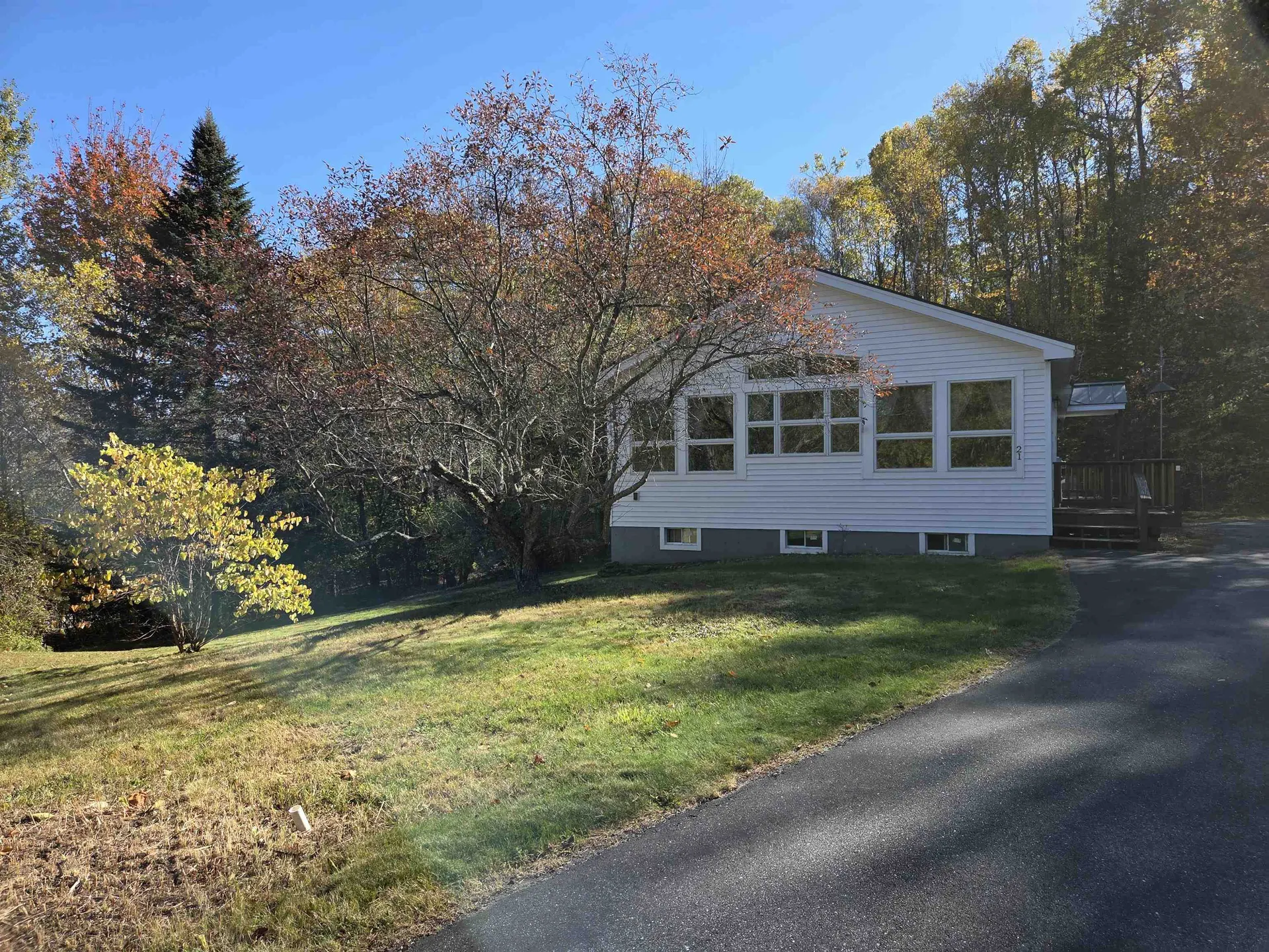 21 Evenchance Road Enfield NH 03748