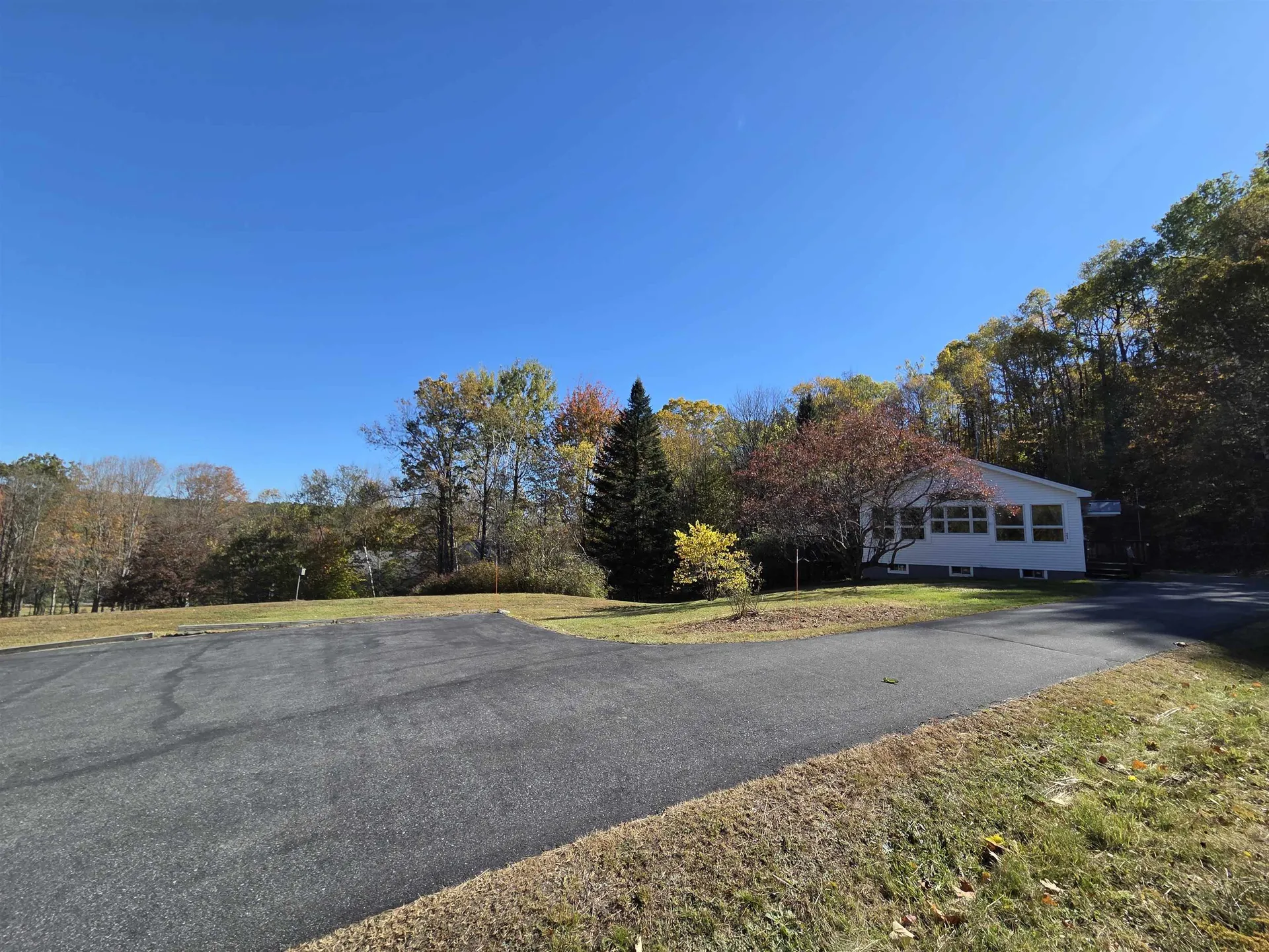 21 Evenchance Road Enfield NH 03748