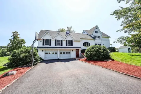 12 Goonan Road Hooksett NH 03106