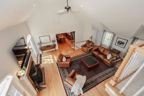 12 Goonan Road Hooksett NH 03106