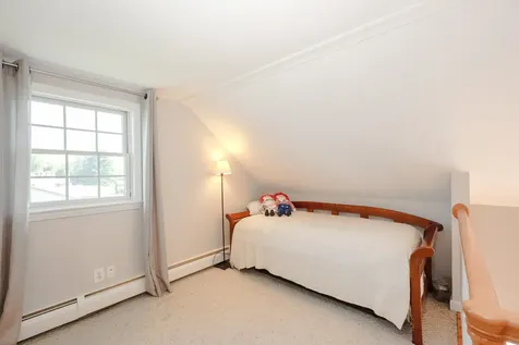 12 Goonan Road Hooksett NH 03106
