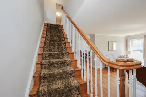 12 Goonan Road Hooksett NH 03106