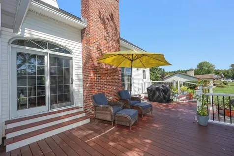 12 Goonan Road Hooksett NH 03106