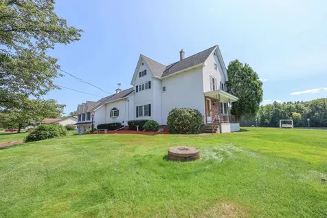 12 Goonan Road Hooksett NH 03106