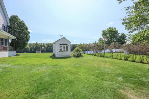 12 Goonan Road Hooksett NH 03106