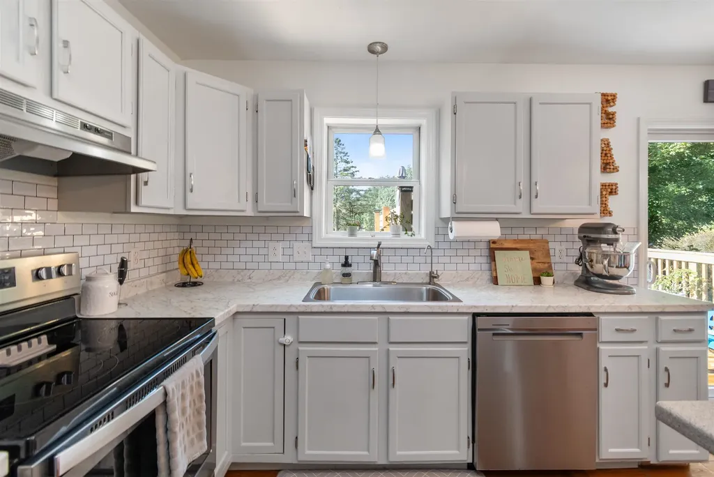 39 Grey Birch Drive Colchester VT 05446
