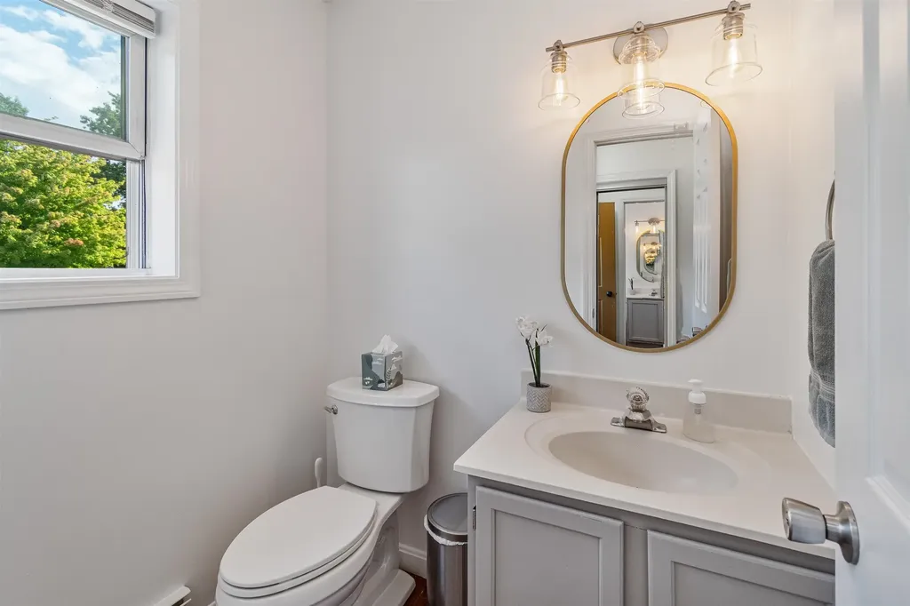 39 Grey Birch Drive Colchester VT 05446