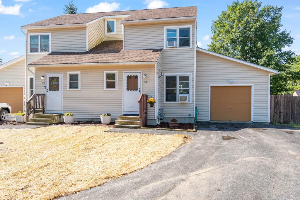 39 Grey Birch Drive Colchester VT 05446