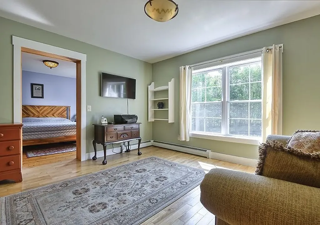 1573 Flamstead Road Chester VT 05143