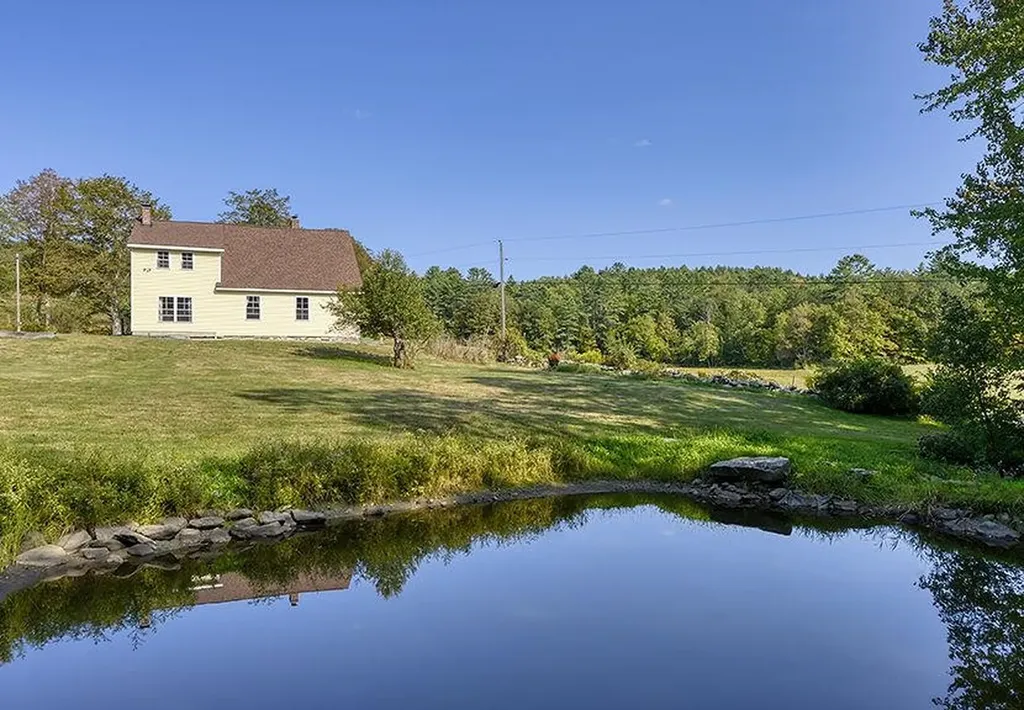 1573 Flamstead Road Chester VT 05143