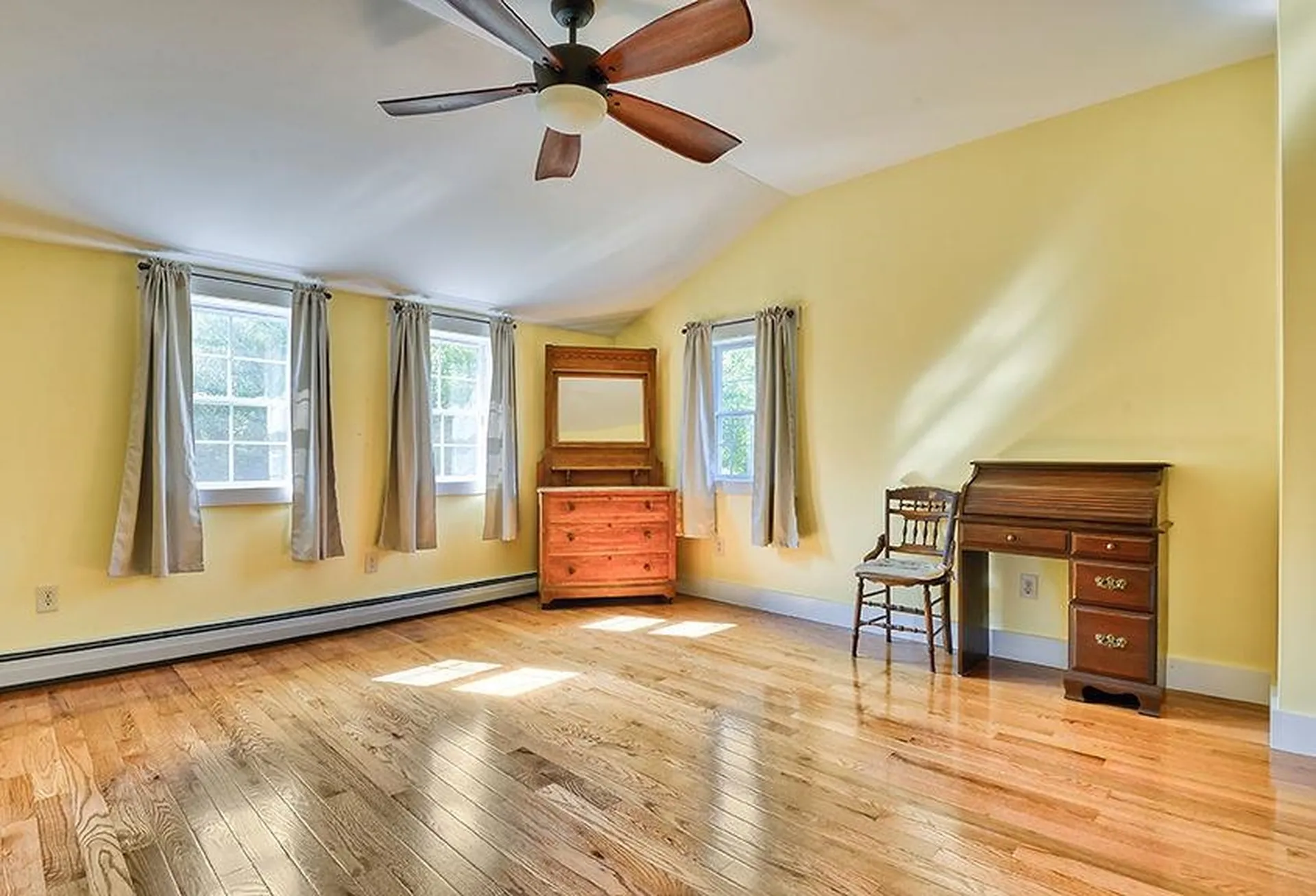 1573 Flamstead Road Chester VT 05143