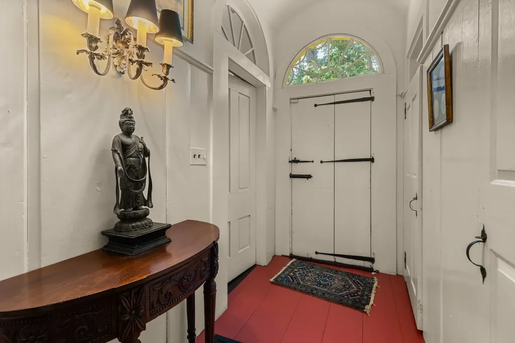 4 Elm Hill Road Peterborough NH 03458