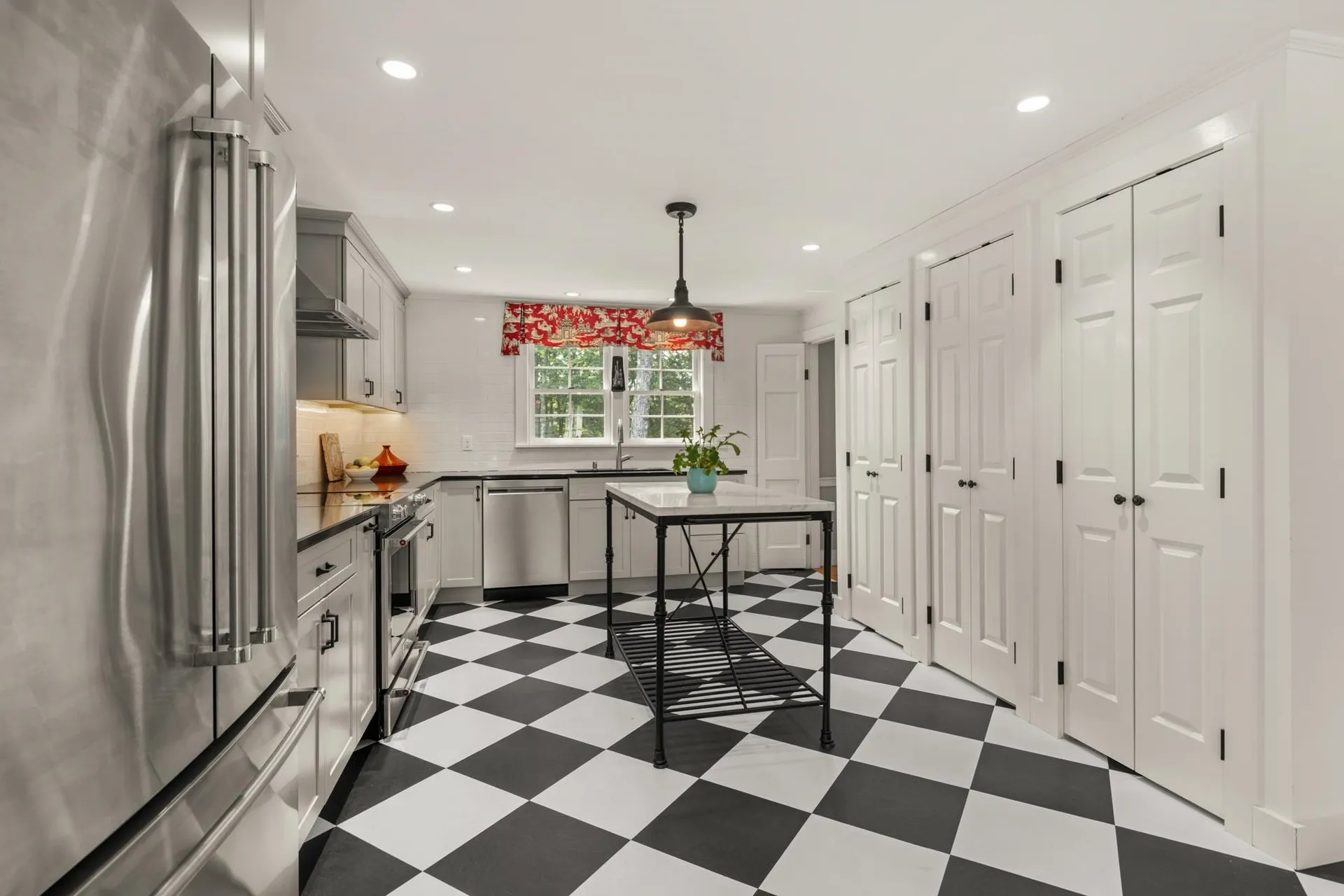 4 Elm Hill Road Peterborough NH 03458