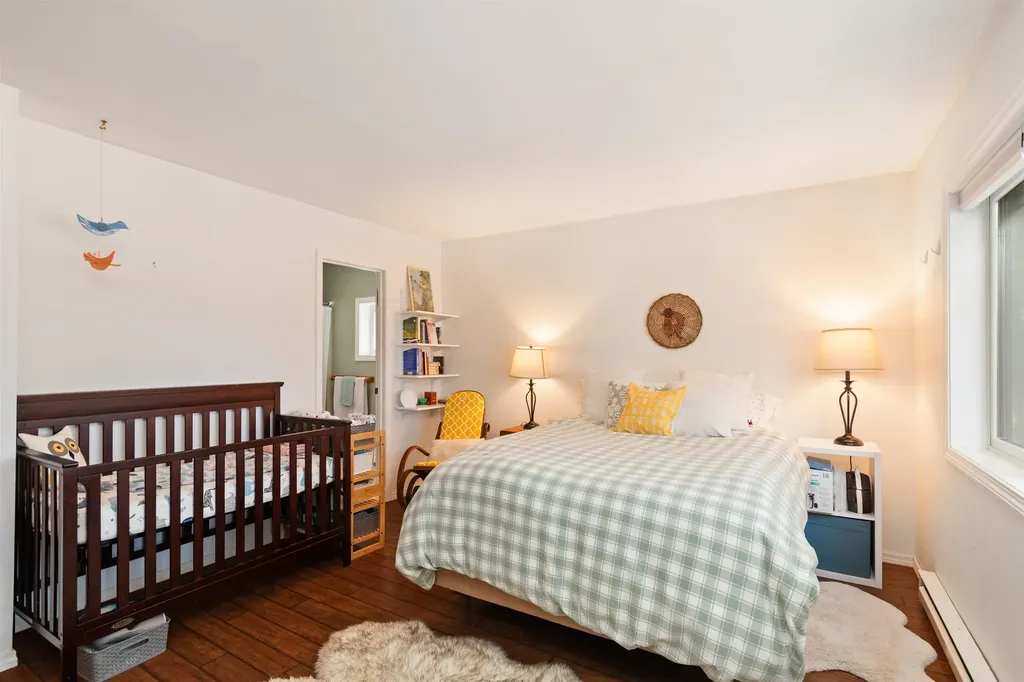 22 Chelsea Circle South Burlington VT 05403-7260