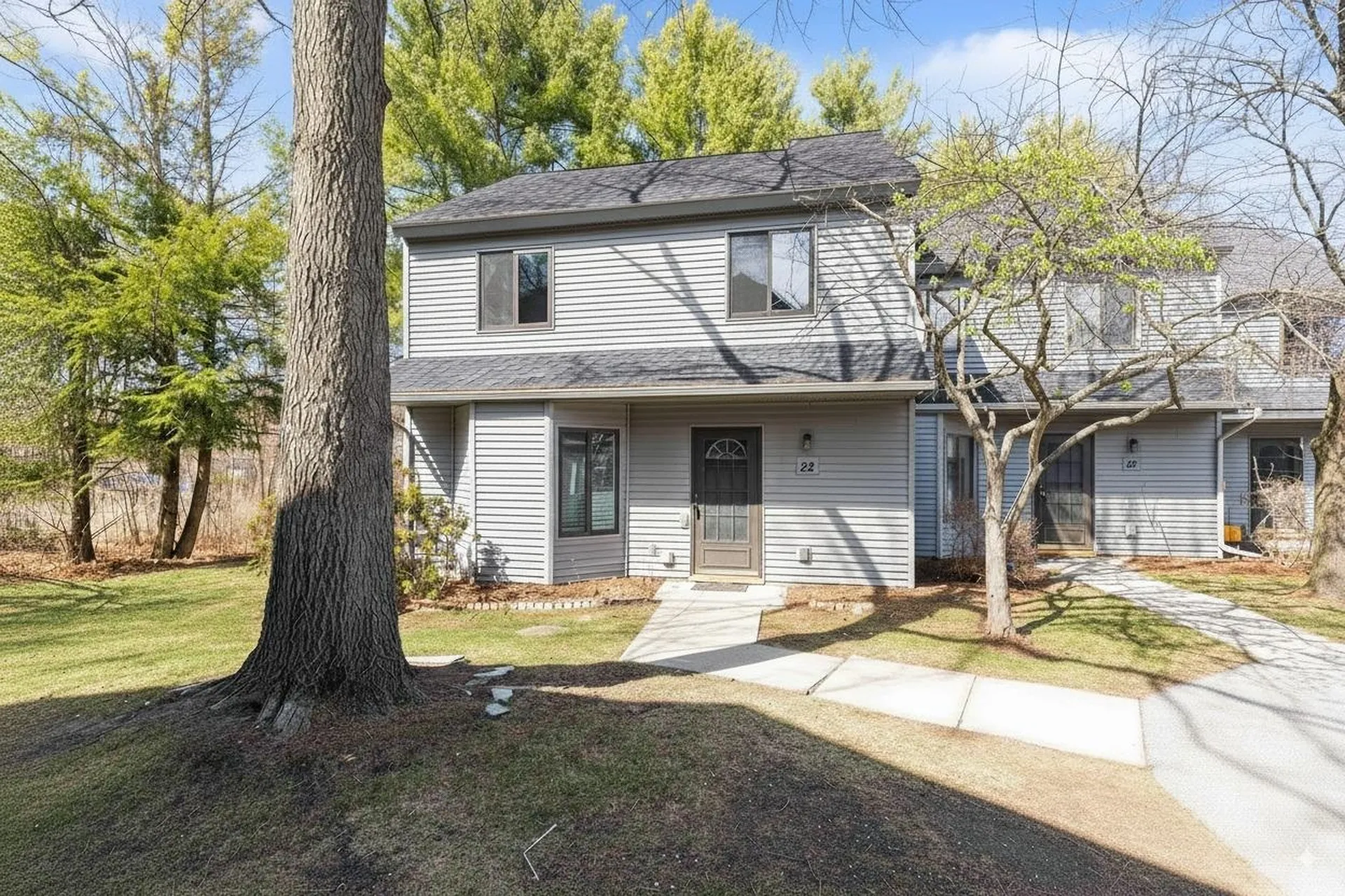 22 Chelsea Circle South Burlington VT 05403-7260